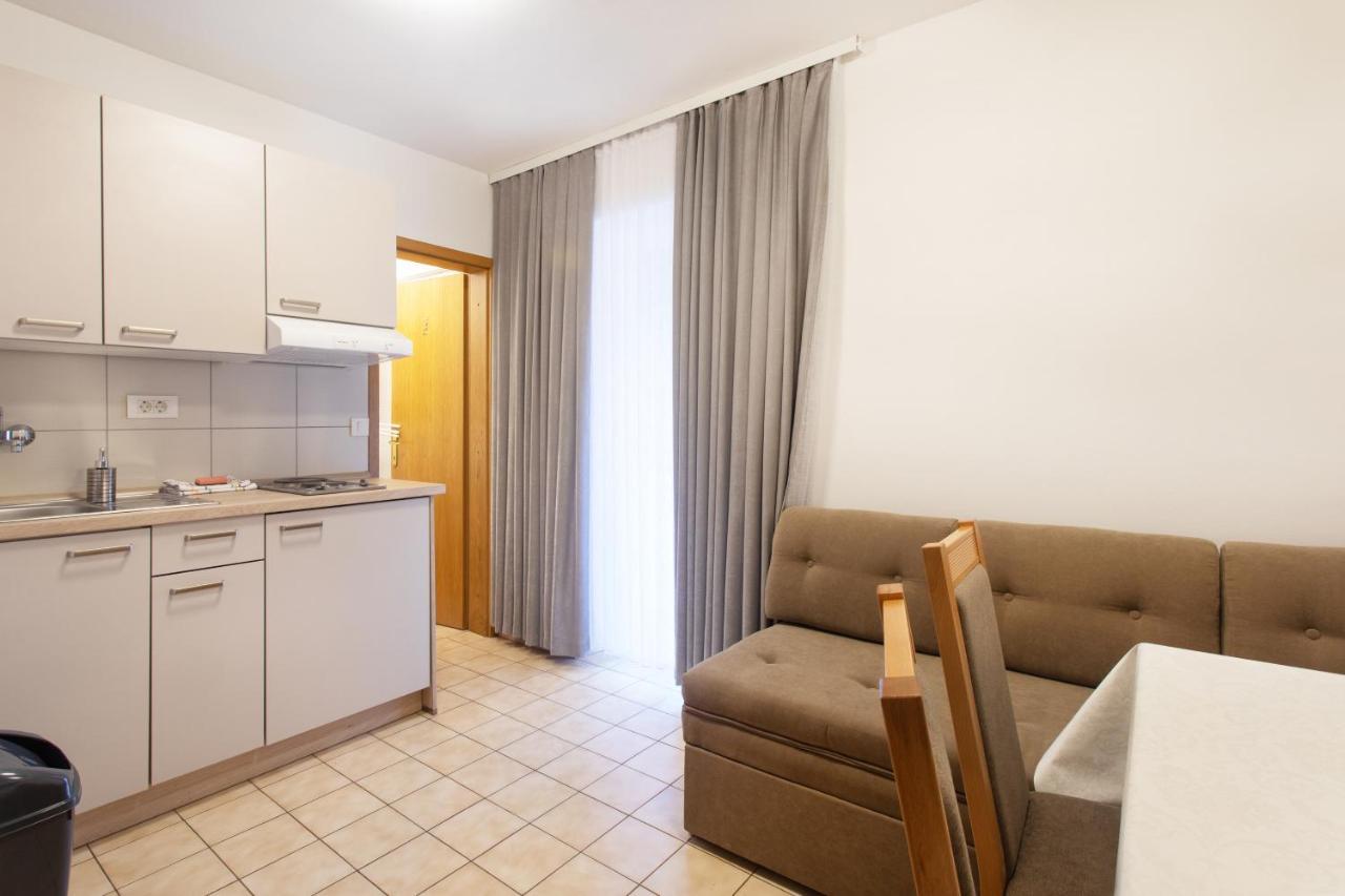 Apartmaji Pri Perotu 이졸라 외부 사진