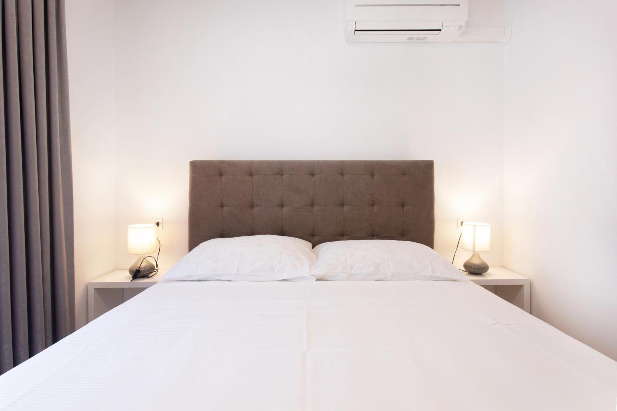 Apartmaji Pri Perotu 이졸라 외부 사진